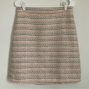 Ann Taylor // Shimmer Fringe Tweed Skirt // size 4